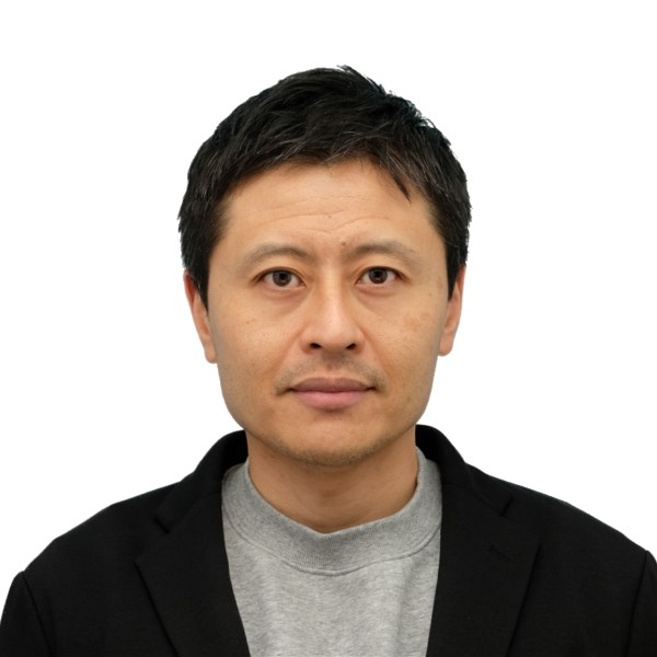 Mark  Yanagisawa